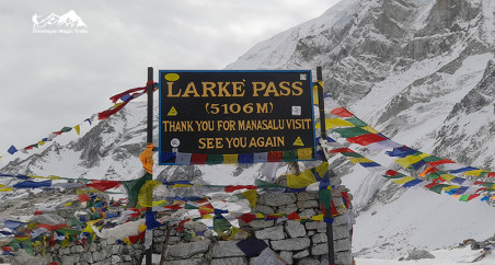 Larke Pass 5106m