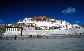 Lhasa Sightseeing Tour
