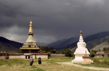 Tibet Ganden Samye Trek