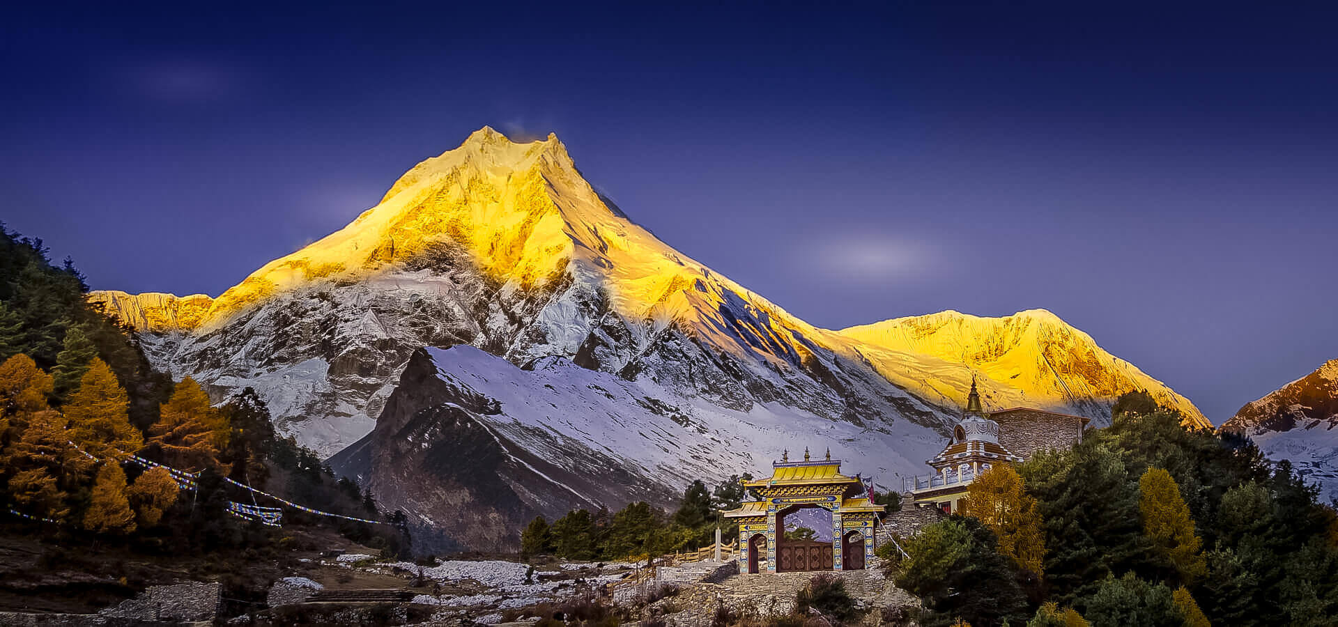 Manaslu Trekking